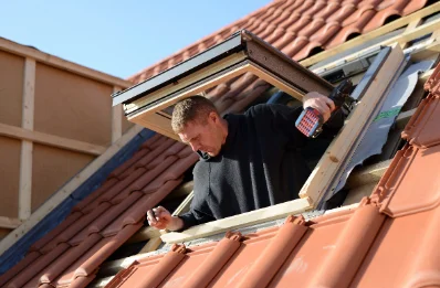 Pose de fenêtres de toit Velux aux Trois Lacs